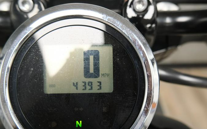 2025 YAMAHA BOLT R-SPEC RAVEN