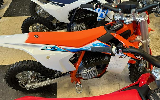 2024 KTM SX-E 3