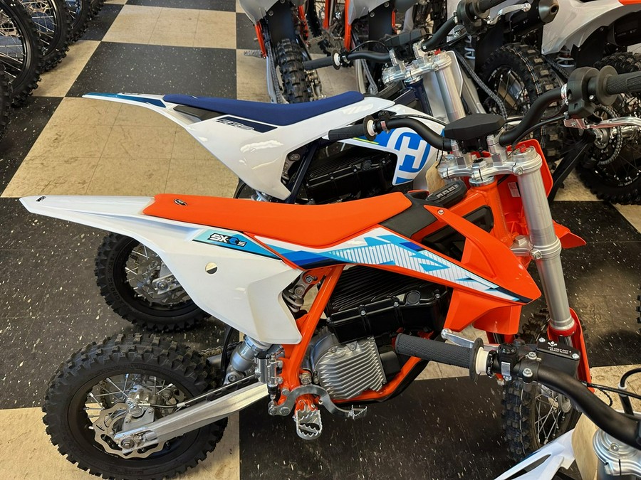 2024 KTM SX-E 3