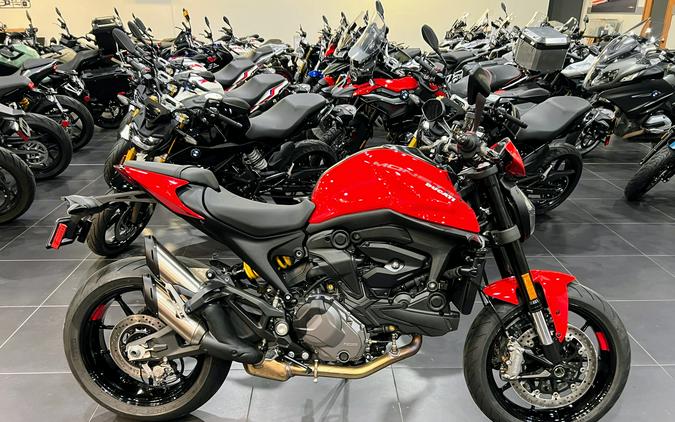 2023 Ducati Monster Plus