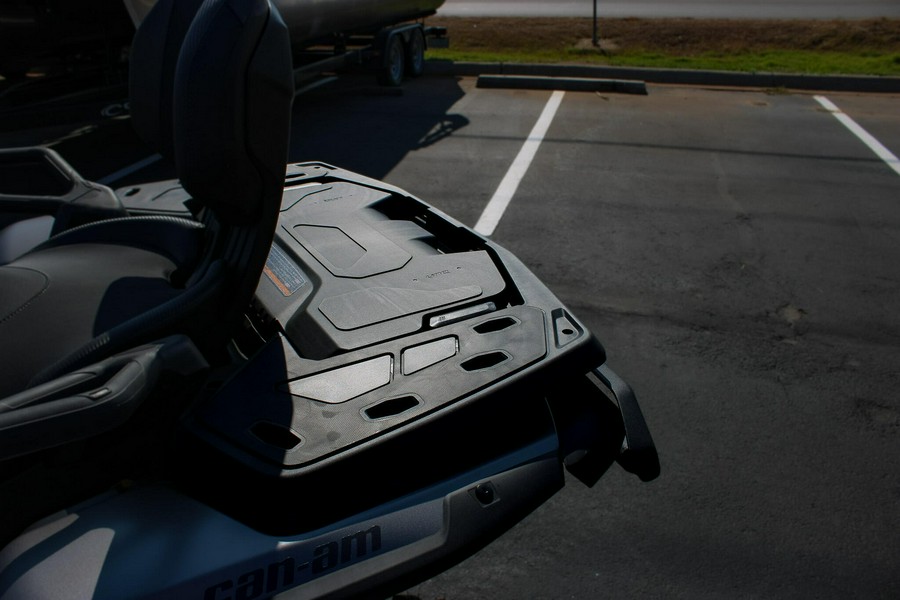 2025 CAN-AM OUTLANDER MAX XT 1000R