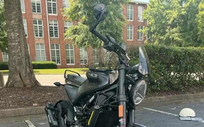 2023 Husqvarna F1303W5
