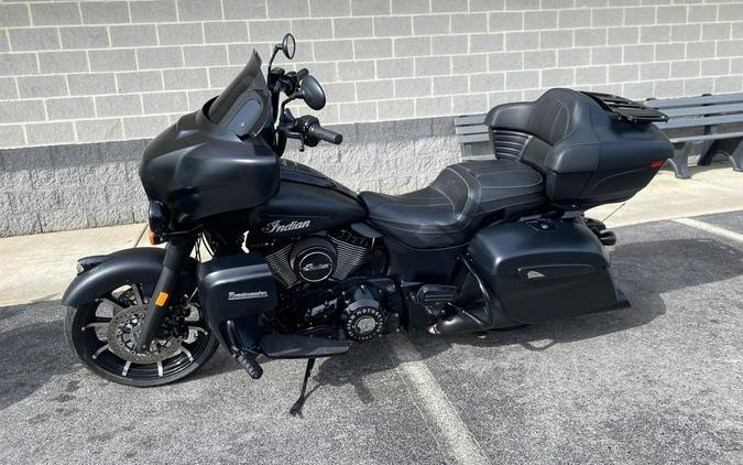 2021 Indian Motorcycle® Roadmaster® Dark Horse®