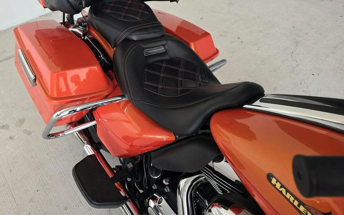 2012 Harley-Davidson® Electra Glide® Ultra Limited Custom Tequila Sunrise/H-D Orange