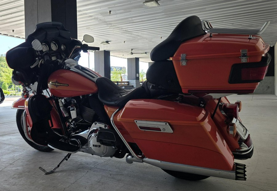 2012 Harley-Davidson® Electra Glide® Ultra Limited Custom Tequila Sunrise/H-D Orange