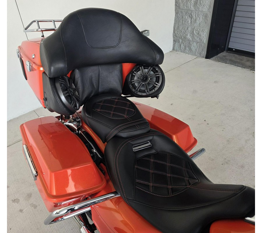 2012 Harley-Davidson® Electra Glide® Ultra Limited Custom Tequila Sunrise/H-D Orange