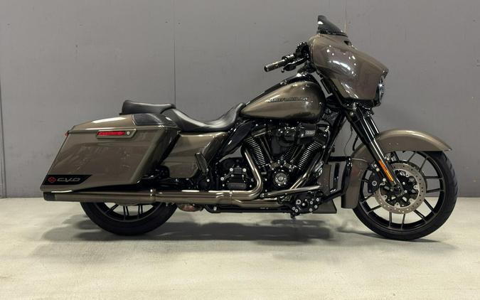 FLHXSE 2021 CVO™ Street Glide®