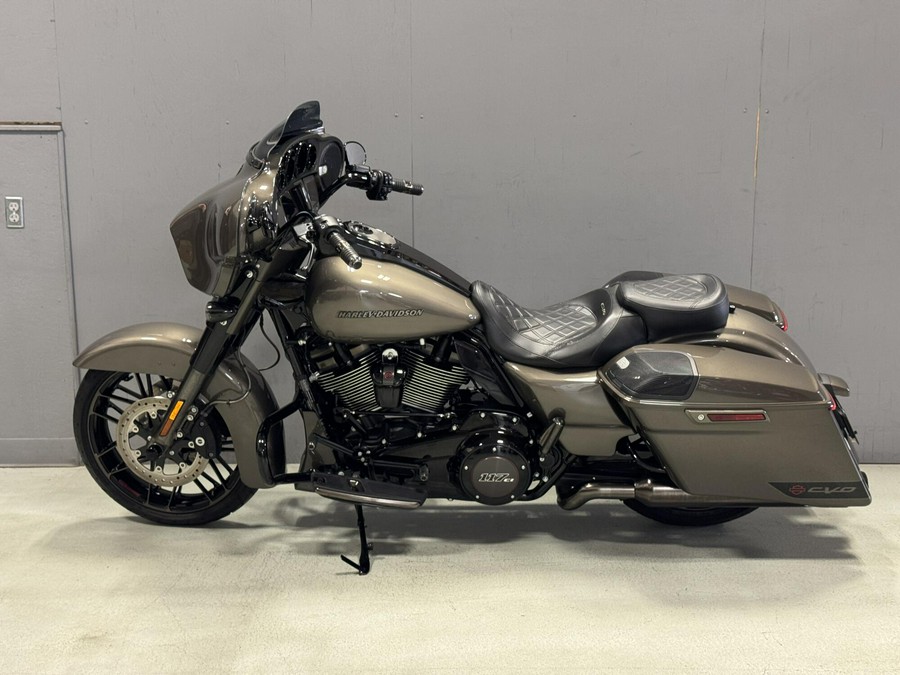 FLHXSE 2021 CVO™ Street Glide®