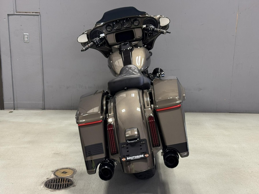 FLHXSE 2021 CVO™ Street Glide®