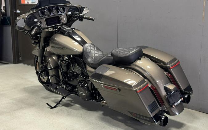 FLHXSE 2021 CVO™ Street Glide®