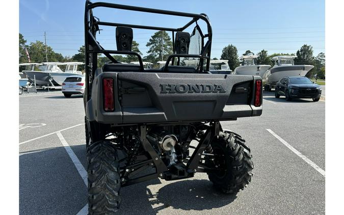 2025 Honda Pioneer 700 Forest SXS700M2FS