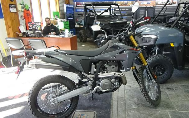 2025 Suzuki DR-Z4S
