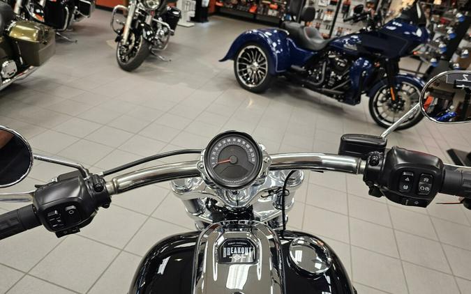 FXBR 2025 Breakout™