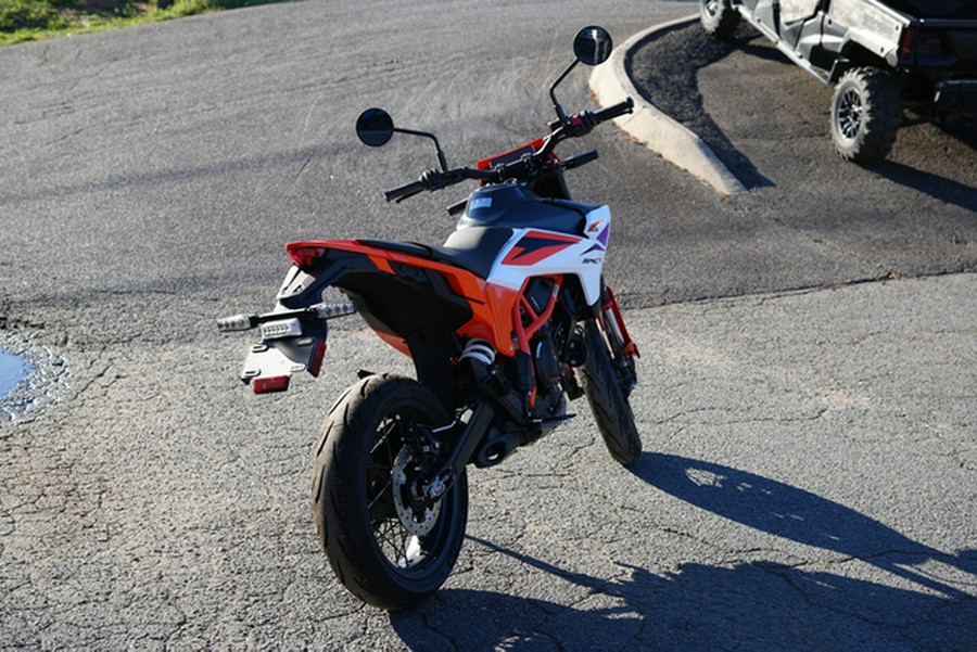 2026 KTM SMC 390 R