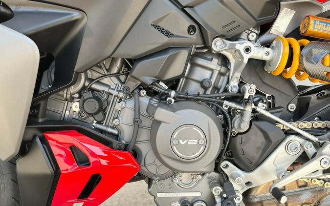 2026 Ducati Streetfighter V2