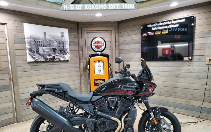 2026 Harley-Davidson® Pan America® 1250 ST