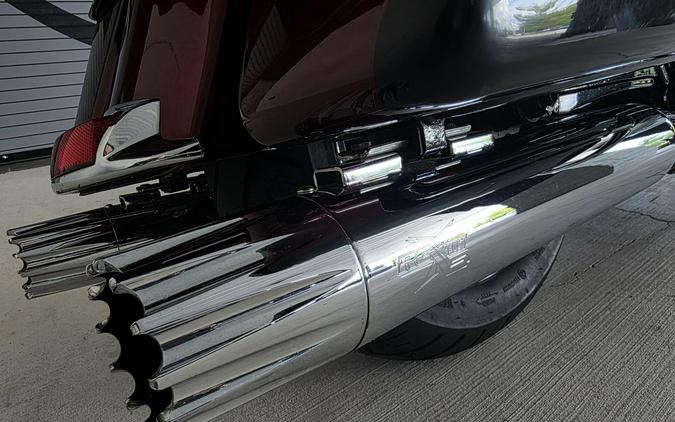 2015 Harley-Davidson® Ultra Limited Low Two-Tone Mysterious Red Sunglo/Blackened Cayenne Sunglo