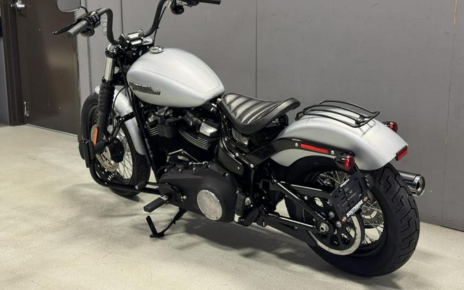 FXBB 2020 Street Bob®
