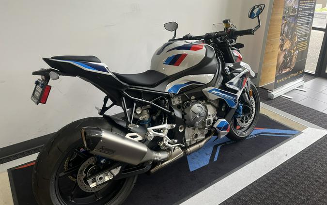 2024 BMW M 1000 R