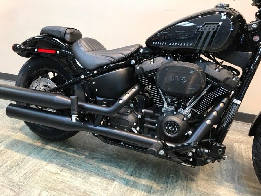 2024 Harley-Davidson® Street Bob® 114 Vivid Black