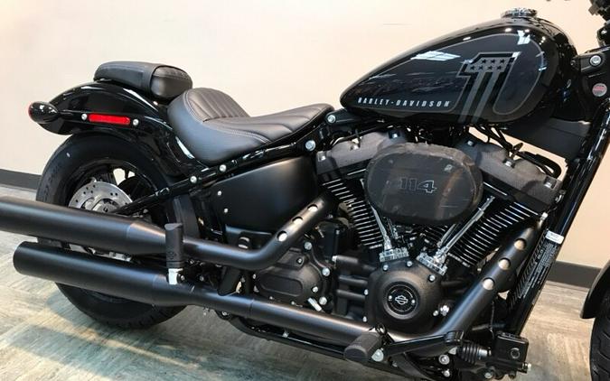 2024 Harley-Davidson® Street Bob® 114 Vivid Black