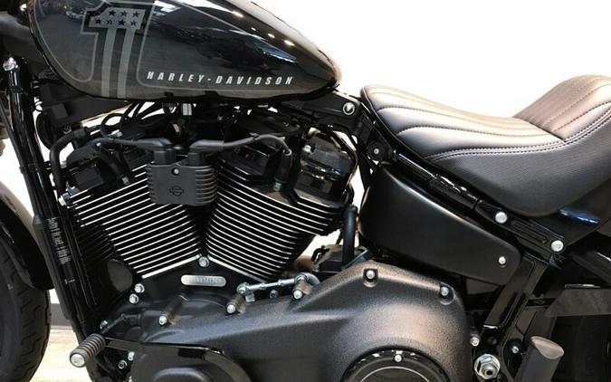 2024 Harley-Davidson® Street Bob® 114 Vivid Black