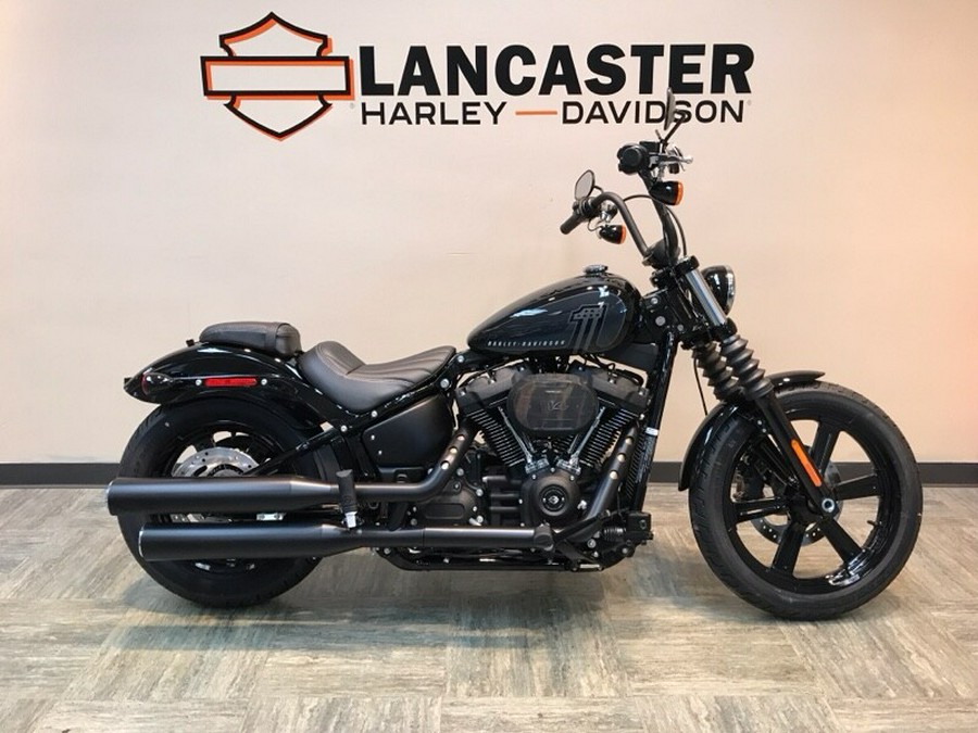 2024 Harley-Davidson® Street Bob® 114 Vivid Black