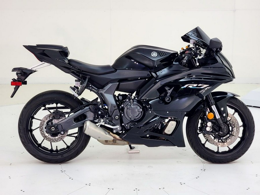 2022 Yamaha YZF-R7