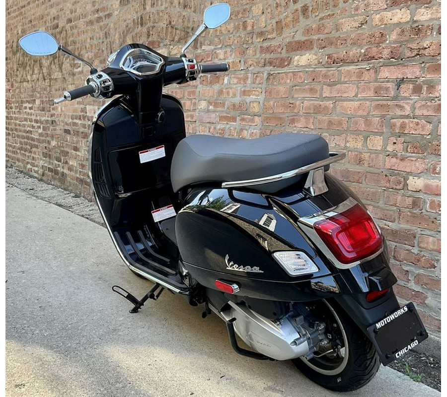 2023 Vespa GTS 300