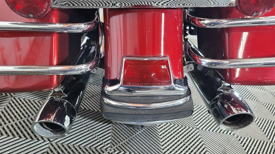 2005 Harley Davidson Road King Police