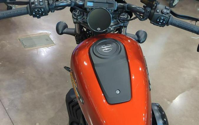2025 Harley-Davidson® RH975S - Nightster® Special