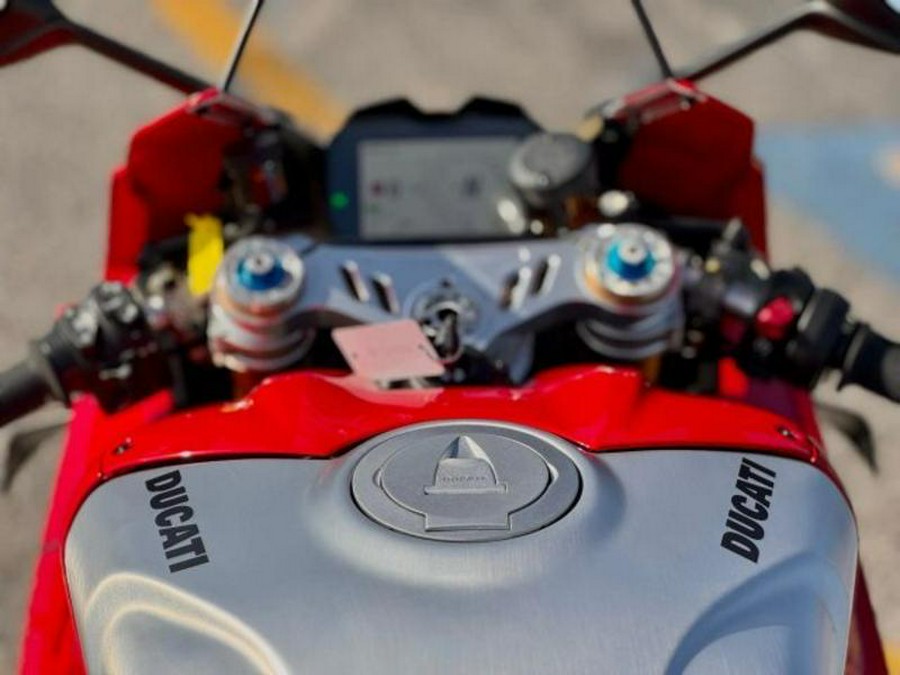 2023 Ducati Panigale V4 R