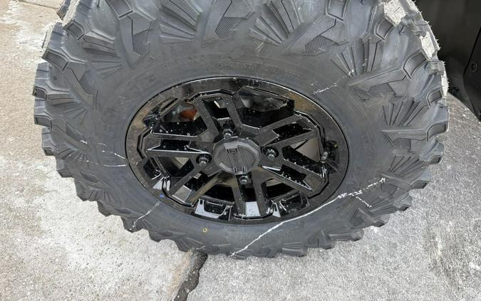 2026 Can-Am® Defender MAX Limited HD11