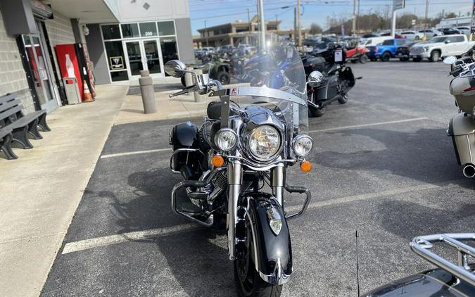 2016 Indian Motorcycle® Springfield Base