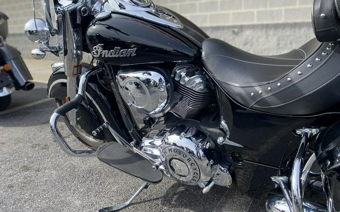 2016 Indian Motorcycle® Springfield Base