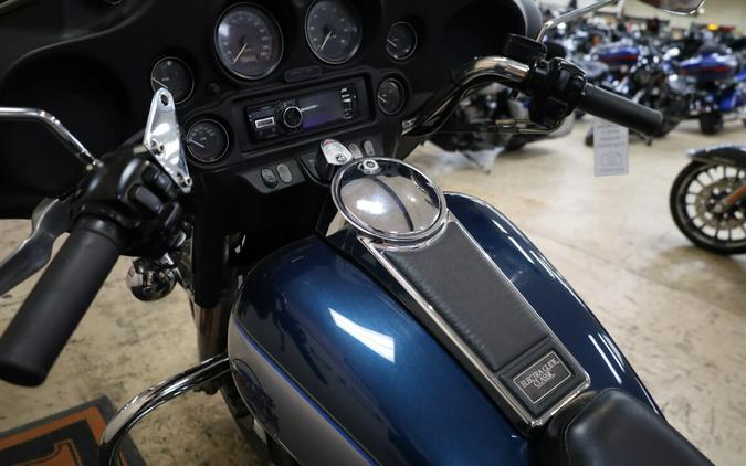 FLHTC 2001 Electra Glide® Classic