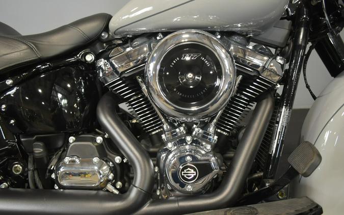 2025 Harley-Davidson Heritage Classic FLHC