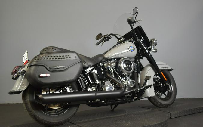 2025 Harley-Davidson Heritage Classic FLHC
