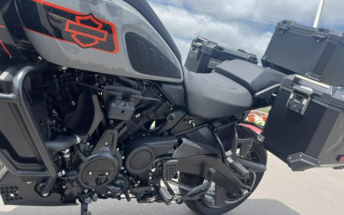 2026 Harley-Davidson® RA1250L Pan America 1250 Limited DRK BILIARD GRY