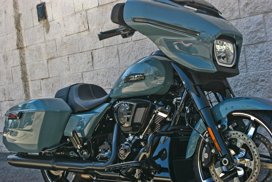 2024 Harley-Davidson® Street Glide® Base