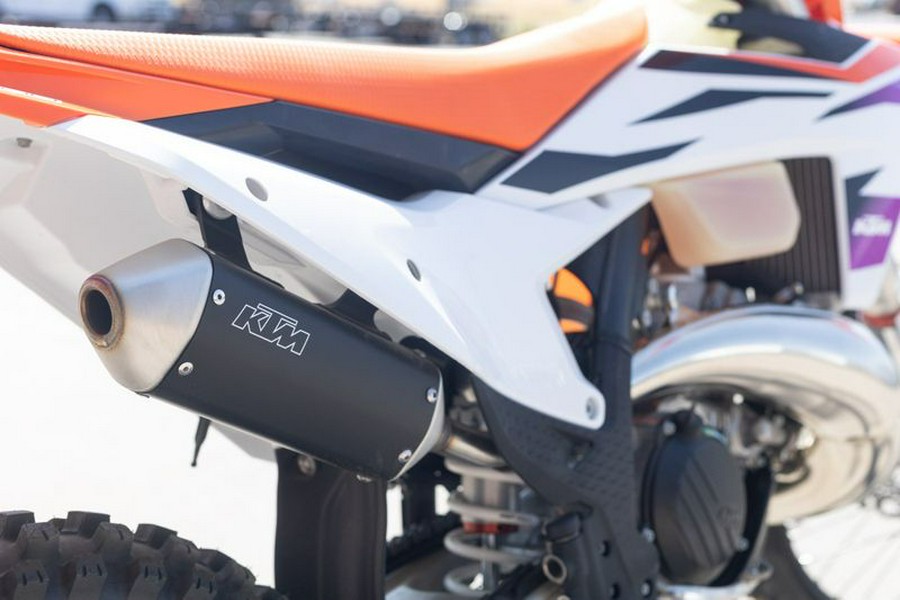 New 2024 KTM 300 XC ORANGE