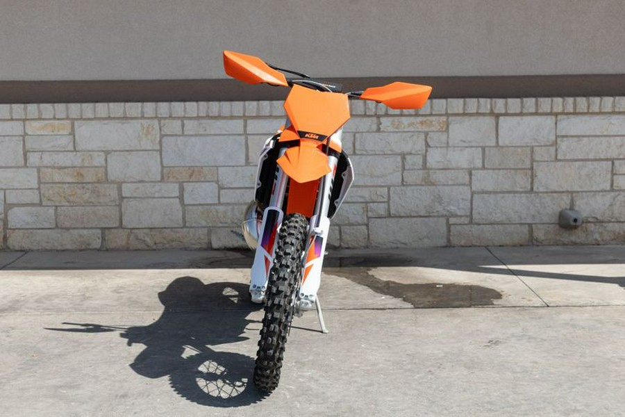 New 2024 KTM 300 XC ORANGE