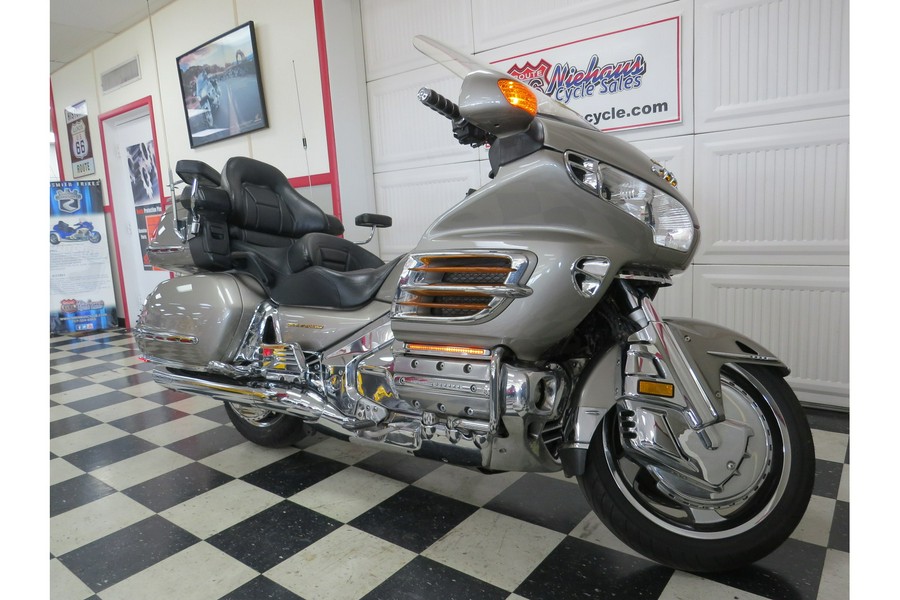 2002 Honda GL18002