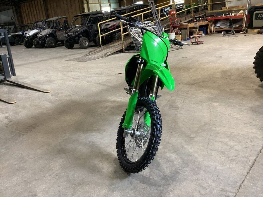 2025 Kawasaki KXT 112