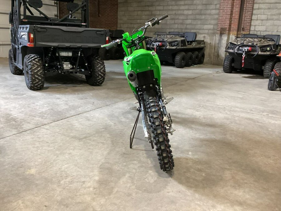 2025 Kawasaki KXT 112