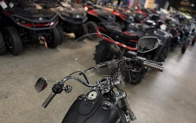 2010 Harley-Davidson® FXDB - Dyna® Street Bob®