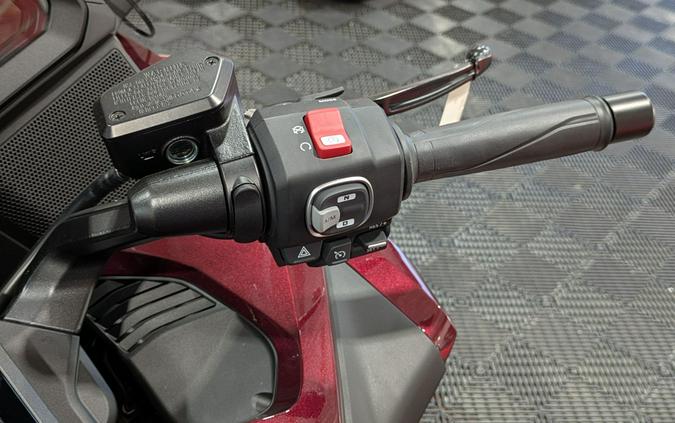 2025 Honda Gold Wing Tour DCT 50th Anniversary