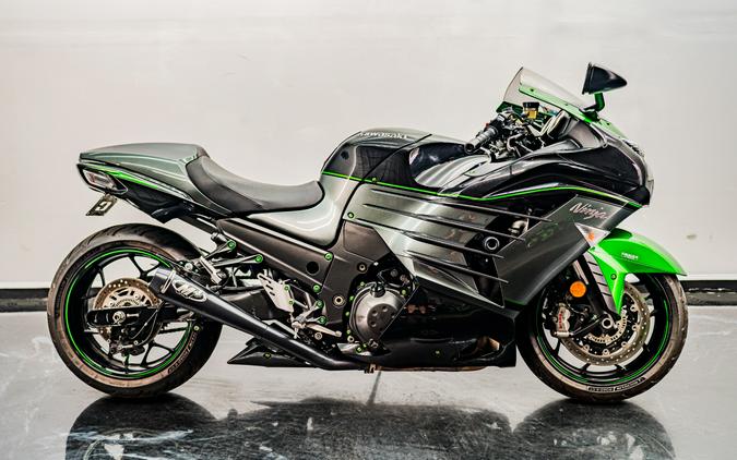 rin 2019 Kawasaki Ninja® ZX™-14R ABS's media | Motorcycle.com
