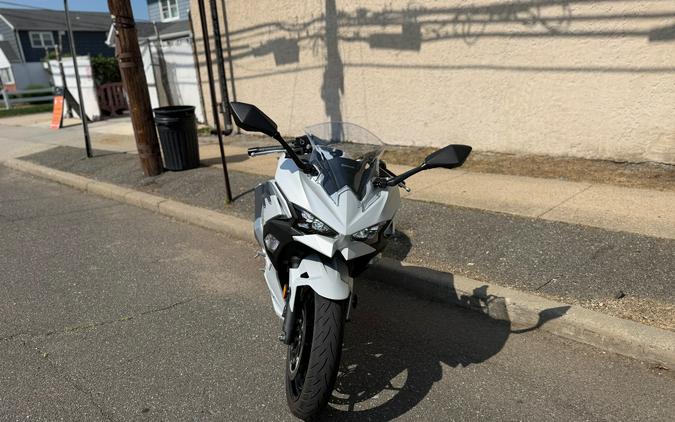 2025 Kawasaki Ninja® 500 ABS