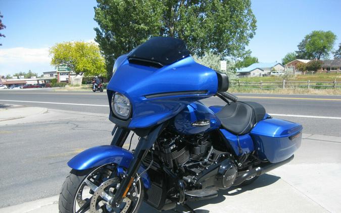 2024 Harley-Davidson Street Glide® Blue Burst - Black Finish